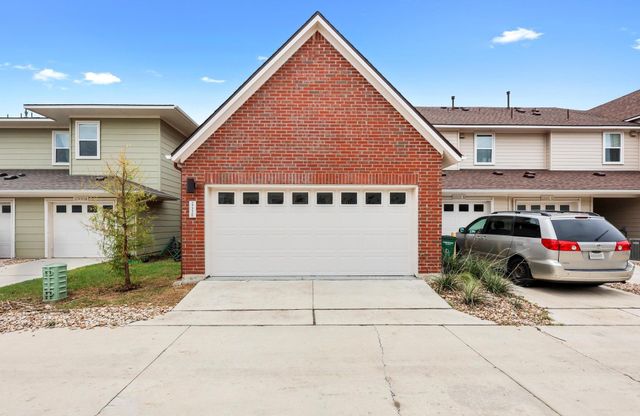 2222 Simond Ave E, Austin, TX 78723