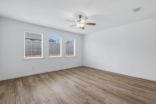 1312 Pistachio Drive, Azle, TX 76020