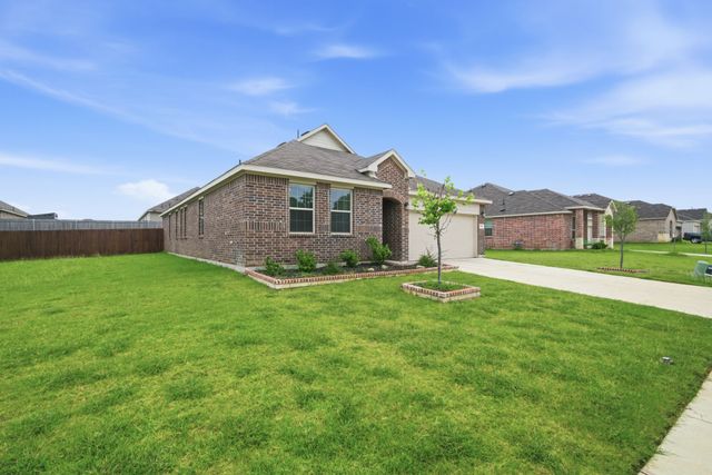 1312 Pistachio Drive, Azle, TX 76020