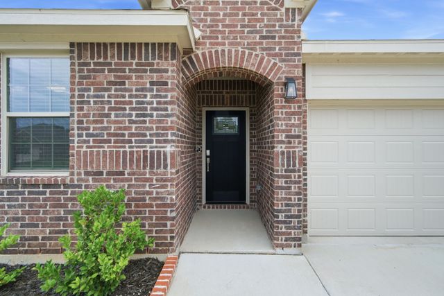 1312 Pistachio Drive, Azle, TX 76020