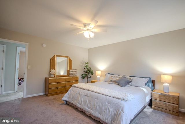 5867 KIRKNEWTON DR, Salisbury, MD 21804