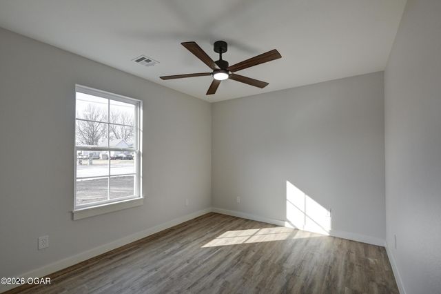 1716 Robertson Avenue, Carthage, MO 64836