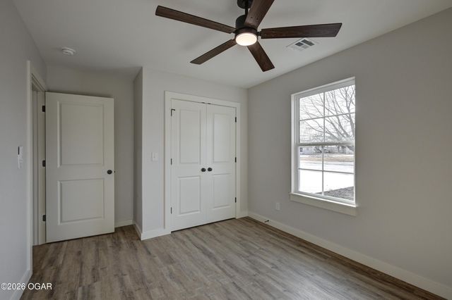 1716 Robertson Avenue, Carthage, MO 64836