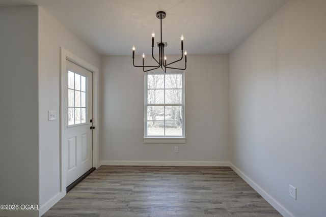 1716 Robertson Avenue, Carthage, MO 64836