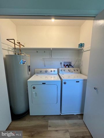 2 SPRINGCREST DR, Luray, VA 22835
