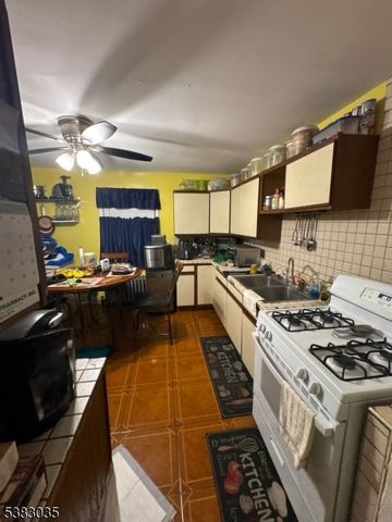 443 Grove St, Irvington Twp., NJ 07111