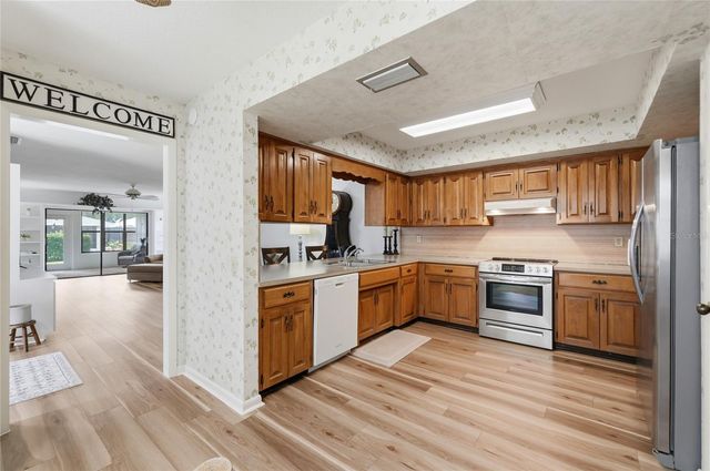 460 PINEHURST COURT, Winter Haven, FL 33884