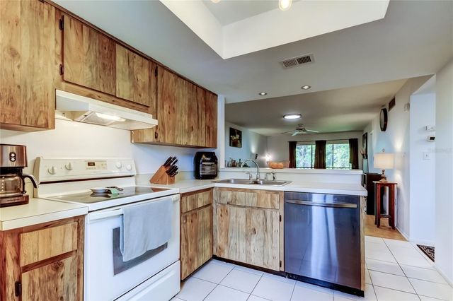 122 CYPRESS LANE, Oldsmar, FL 34677