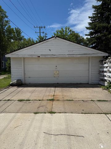 474 Riverview Avenue, Monroe, MI 48162