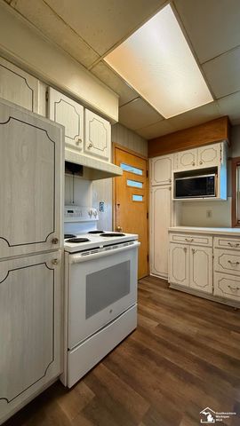 474 Riverview Avenue, Monroe, MI 48162