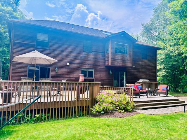 163 Blooms Corners Road, Warwick, NY 10990