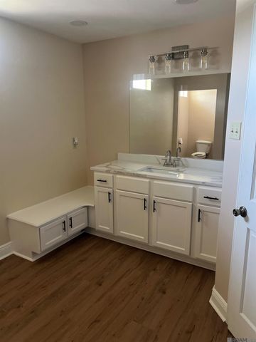 13128 Lamar Moran Rd, St Amant, LA 70774