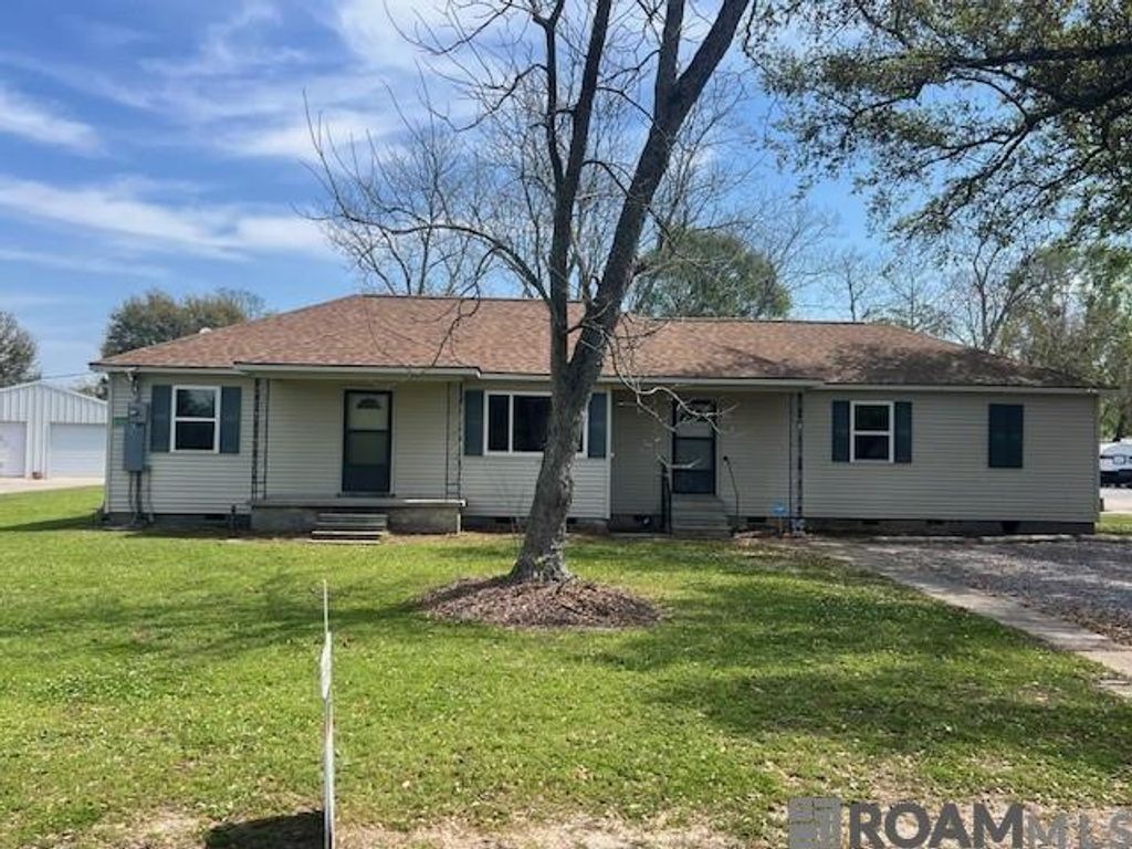 13128 Lamar Moran Rd, St Amant, LA 70774