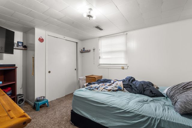 612 Mckinley Avenue, Des Moines, IA 50315