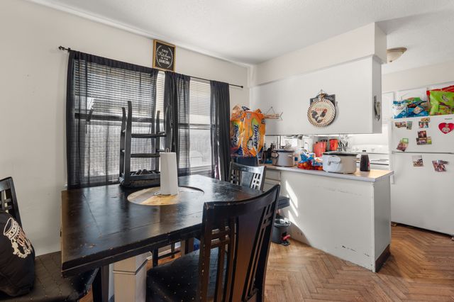612 Mckinley Avenue, Des Moines, IA 50315