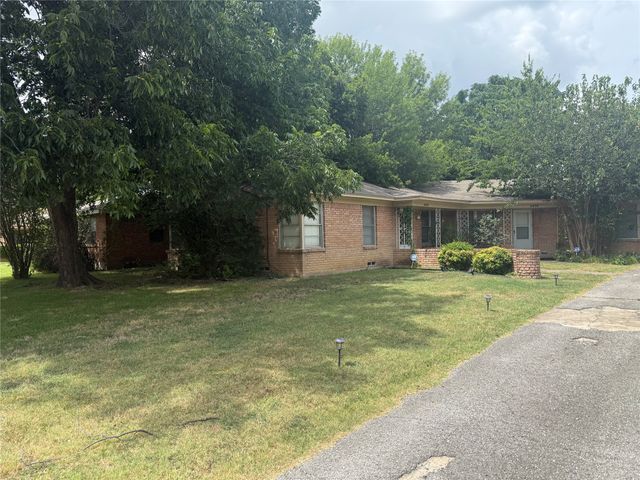 6437 Lontos Drive, Dallas, TX 75214
