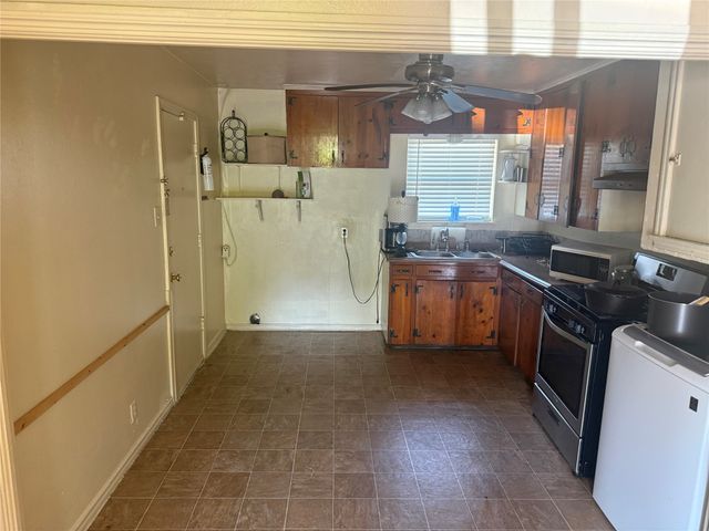 6437 Lontos Drive, Dallas, TX 75214