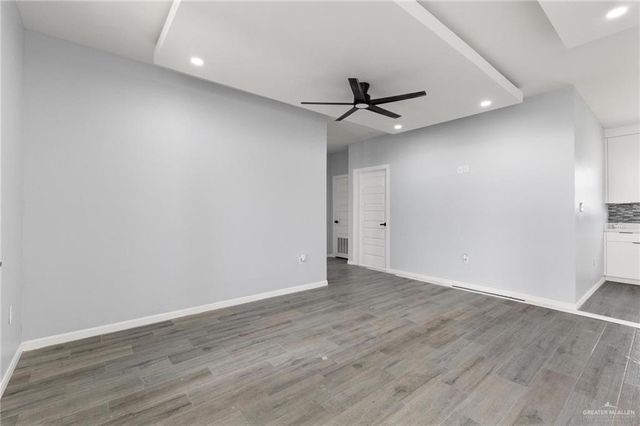 100 Yasmin Street, Weslaco, TX 78596