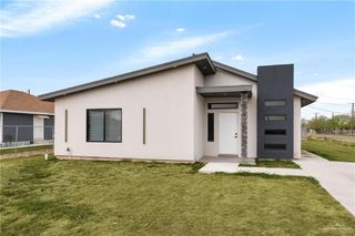100 Yasmin Street, Weslaco, TX 78596