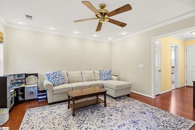 15 S Penobscot Court, Simpsonville, SC 29681