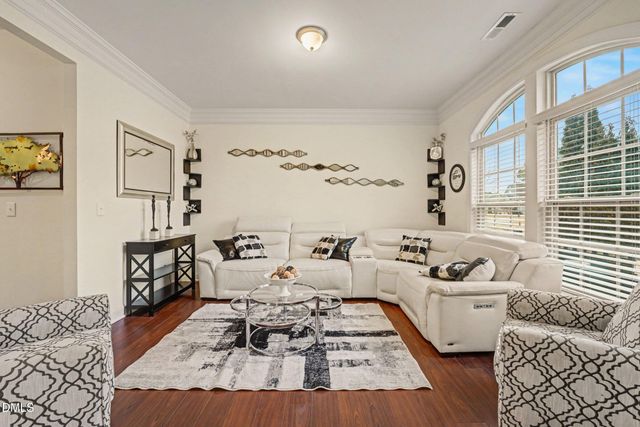 535 Long View Drive, Youngsville, NC 27596