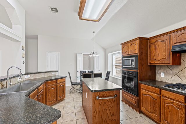 3509 Manor Drive, Rowlett, TX 75089