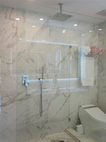 12015 NE 10 Av, Biscayne Park, FL 33161