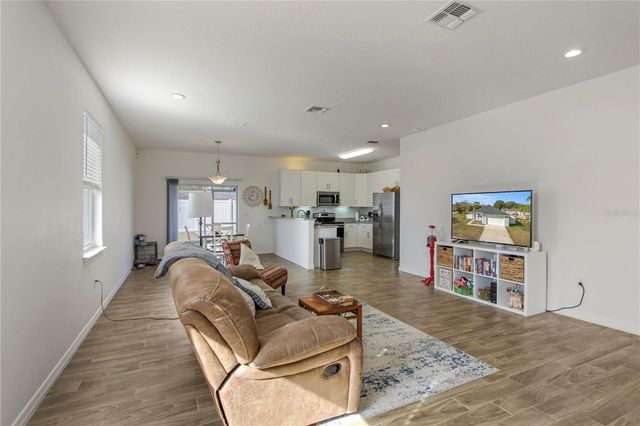 142 PINEVIEW DRIVE, Oviedo, FL 32765