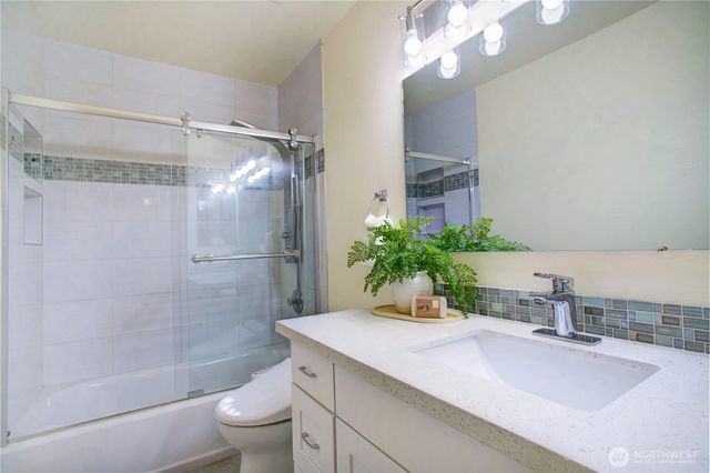 17615 NE 130th Ct. W, Redmond, WA 98052