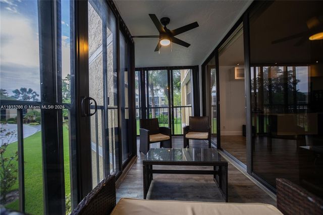 16100 Golf Club Rd 202, Weston, FL 33326