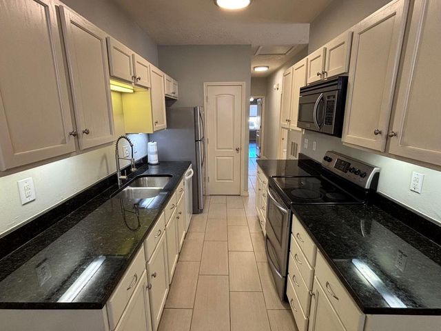 307 Quarry ST, San Marcos, TX 78666