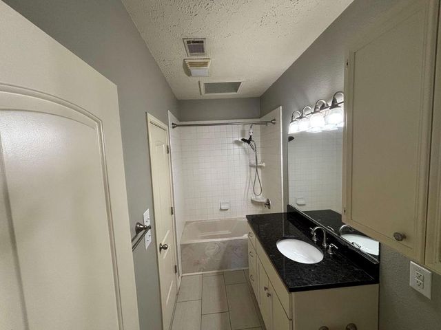 307 Quarry ST, San Marcos, TX 78666