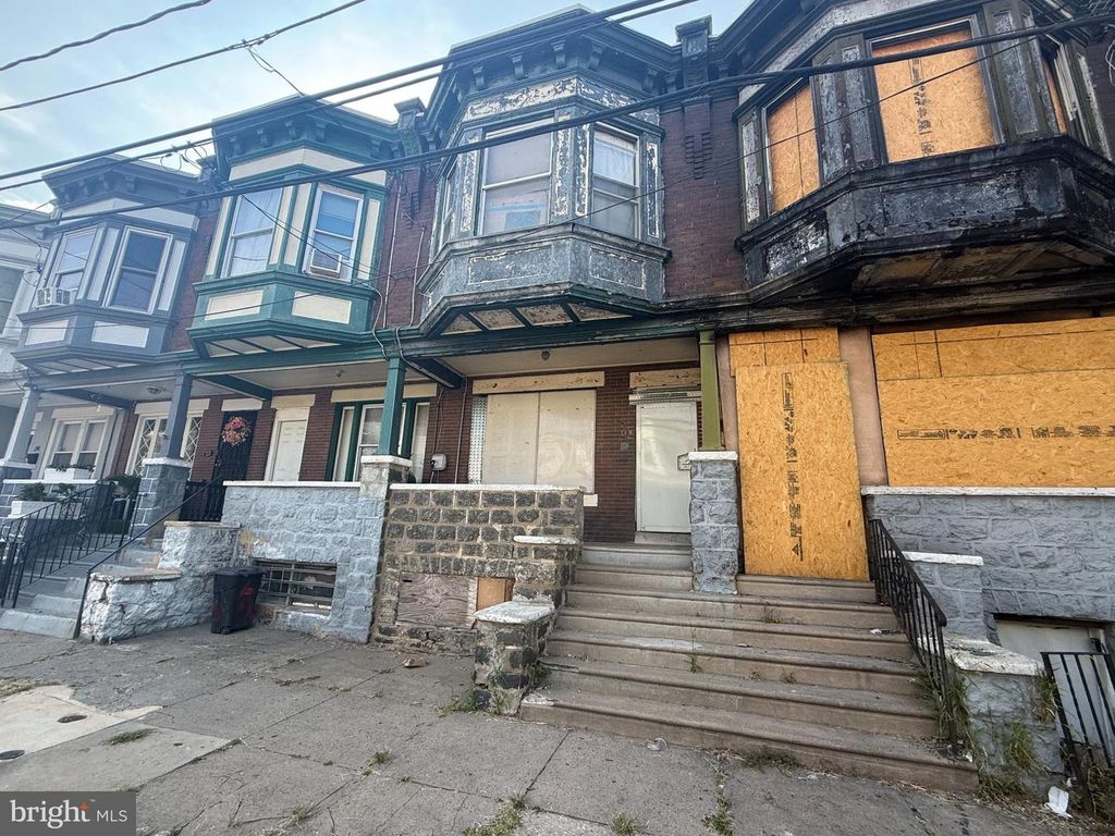 18 S 55TH ST, Philadelphia, PA 19139
