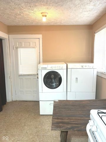 413 W York Street, Rockville, IN 47872