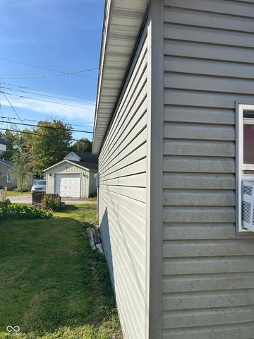 413 W York Street, Rockville, IN 47872