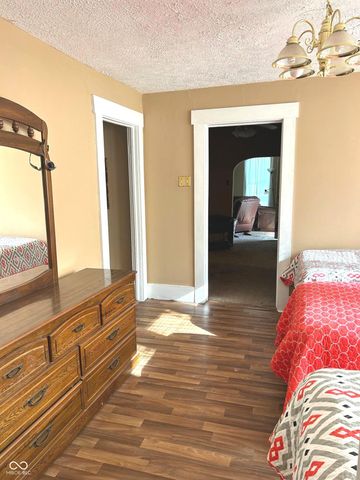 413 W York Street, Rockville, IN 47872