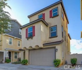 7366 Rocky Point, Jurupa Valley, CA 92509