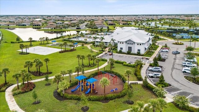 4873 SEAFOAM TRAIL, Bradenton, FL 34211