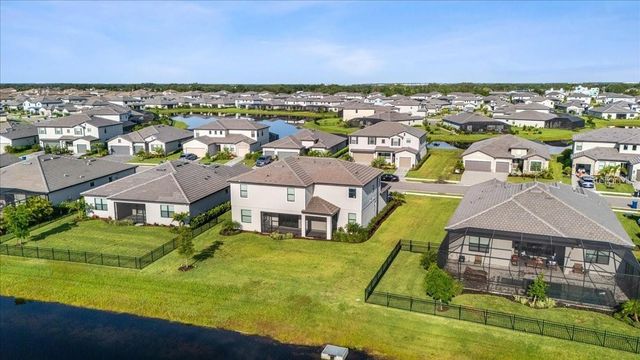 4873 SEAFOAM TRAIL, Bradenton, FL 34211