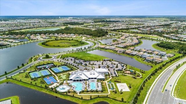 4873 SEAFOAM TRAIL, Bradenton, FL 34211