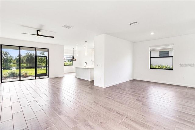 4873 SEAFOAM TRAIL, Bradenton, FL 34211