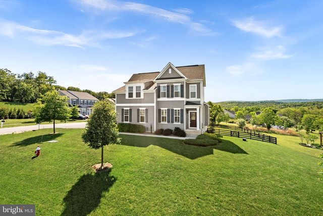 18433 PRESIDIO PL, Round Hill, VA 20141