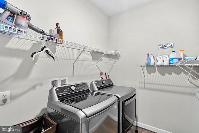 18433 PRESIDIO PL, Round Hill, VA 20141