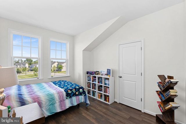 18433 PRESIDIO PL, Round Hill, VA 20141