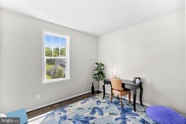 18433 PRESIDIO PL, Round Hill, VA 20141