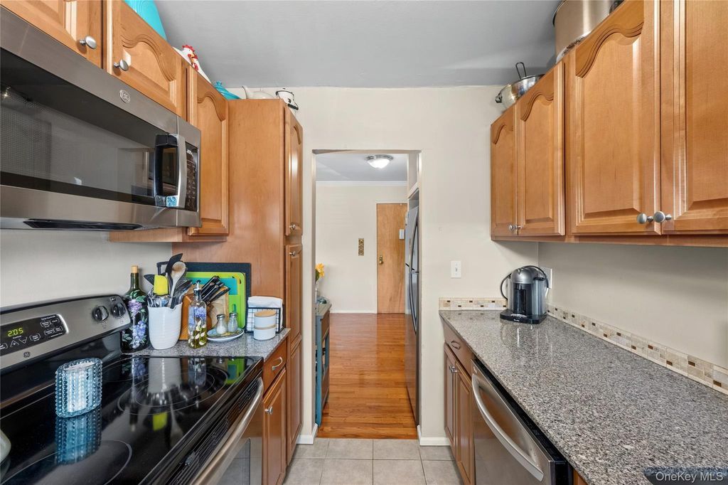 4 Rose Street Building 2 Building 2, Unit C1, Oceanside, NY 11572 — photo 3