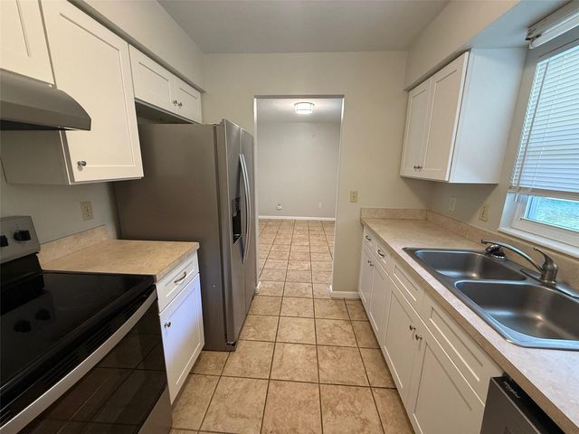 4220 NW 21ST STREET, Gainesville, FL 32605