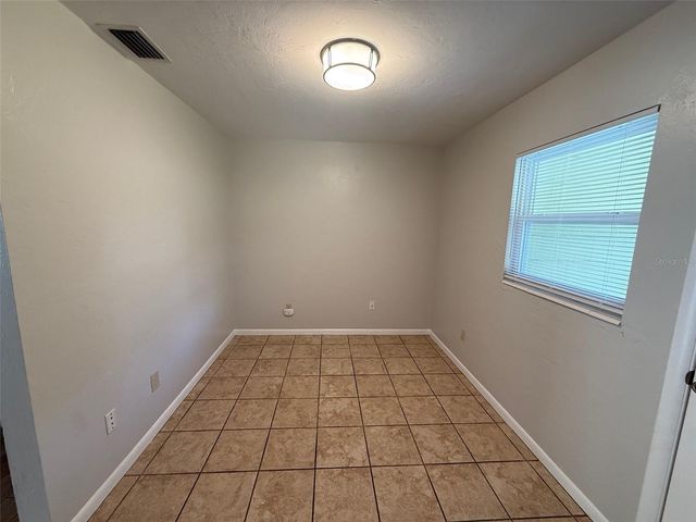 4220 NW 21ST STREET, Gainesville, FL 32605