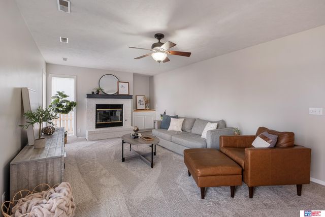 6411 S 162nd Avenue, Omaha, NE 68135