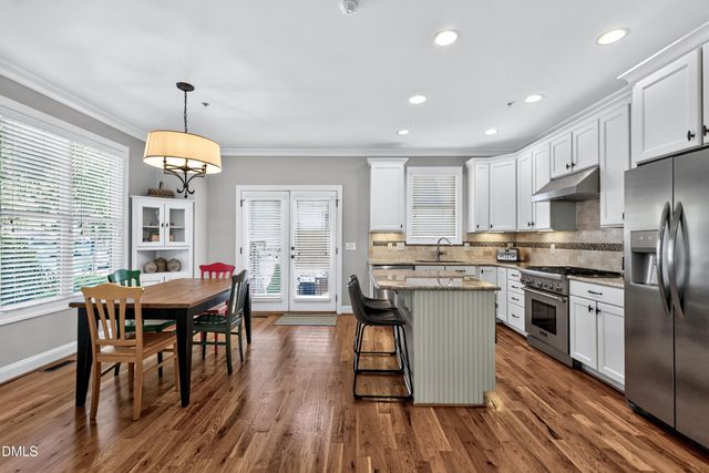 2745 Oberlin 103, Raleigh, NC 27608